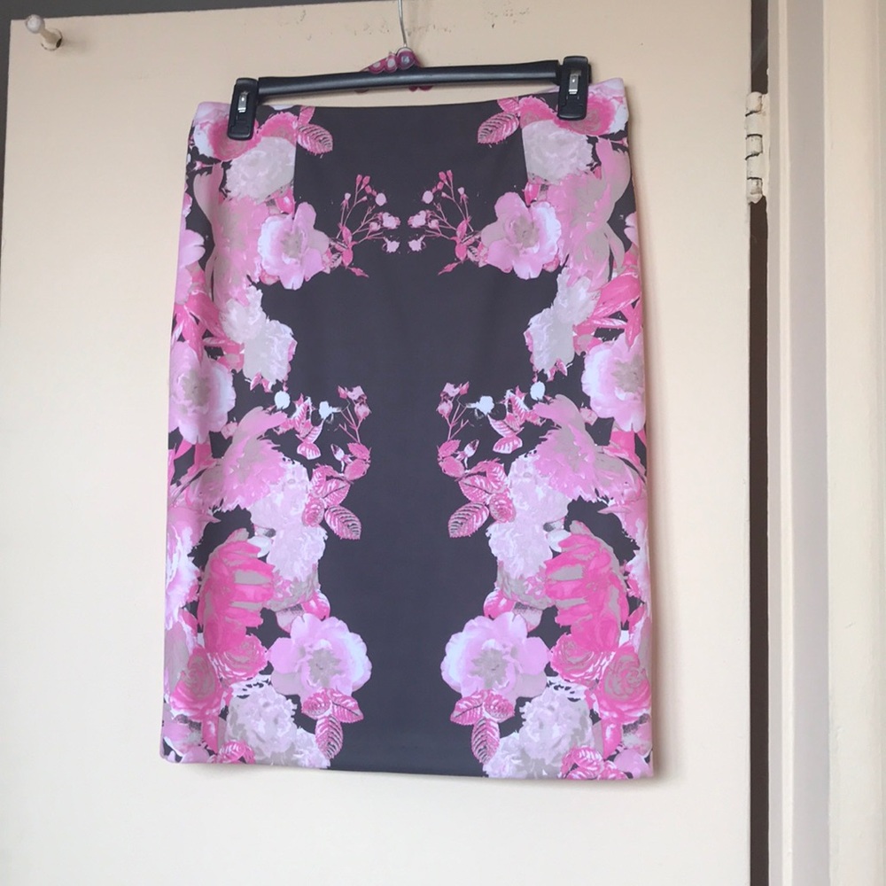 A INC skirt that is brand new without a tag